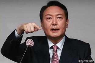 全明星后首战！快船穿搭：哈登LV绿包吸睛 威少皮夹克帅气依旧